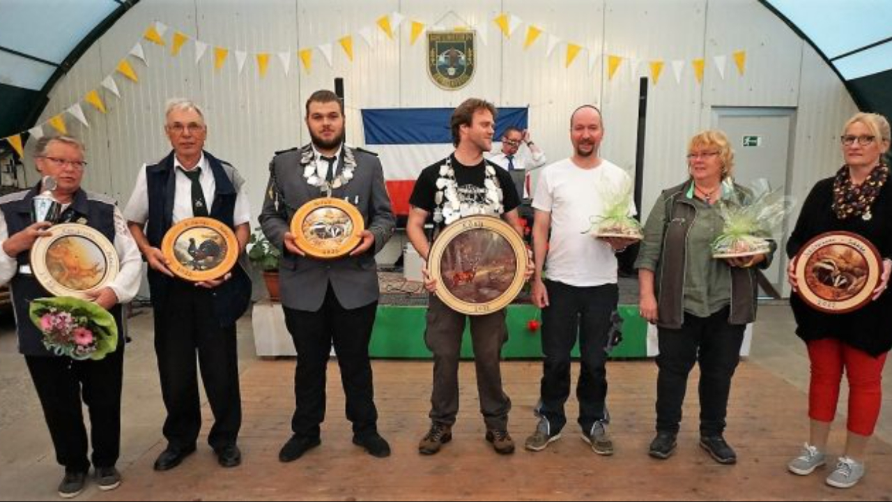 Strahlende Gewinner beim Schützenfest Großenbrode
