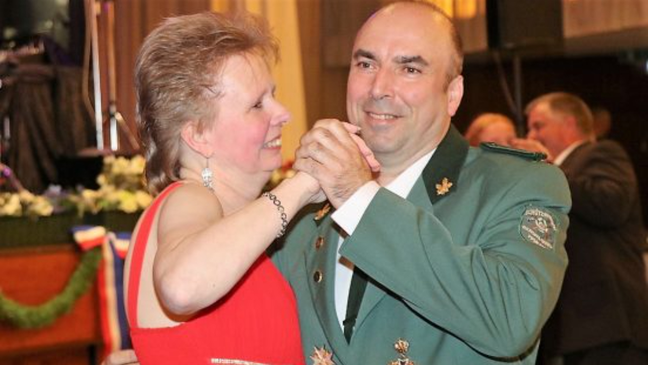 Ein Freudentanz, Bärbel und Manual Zamonrano