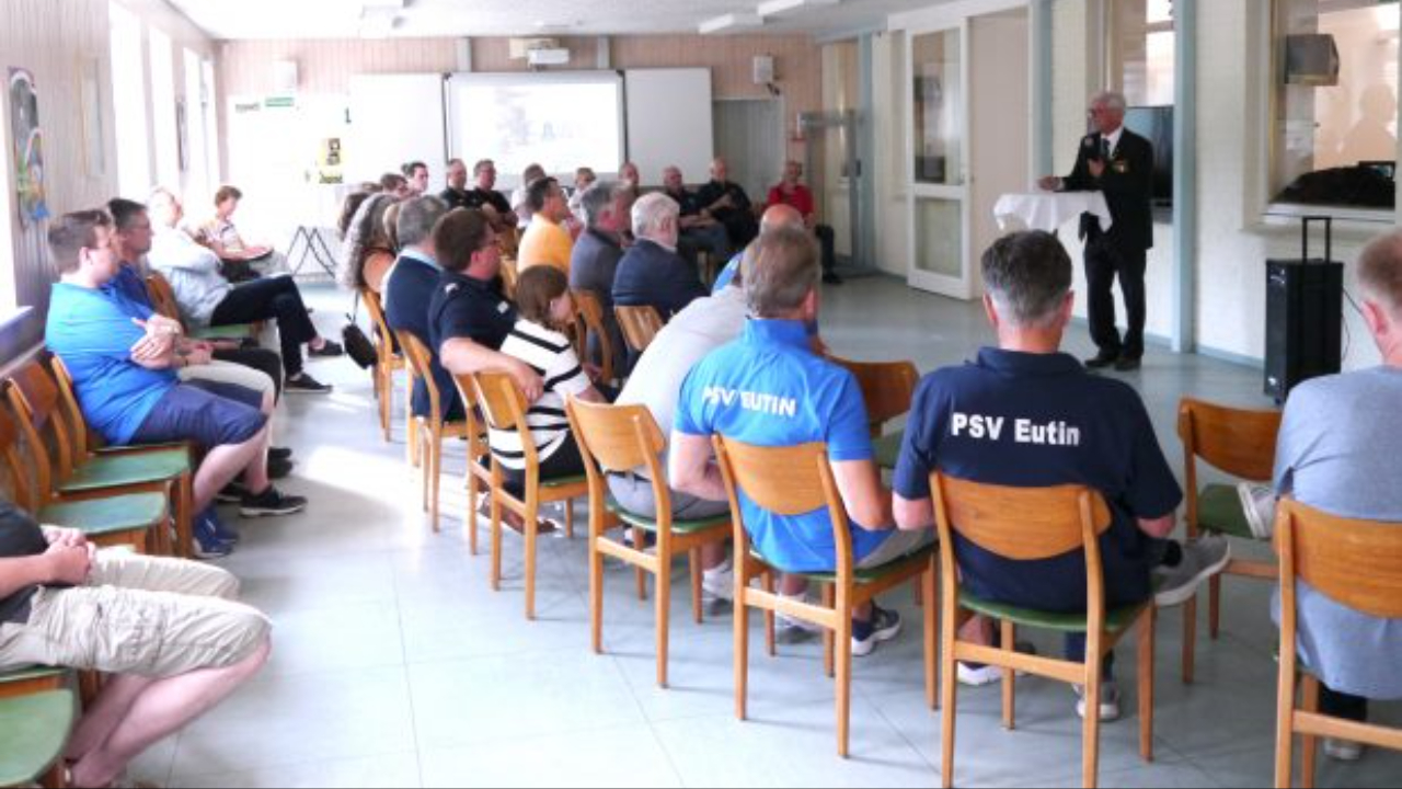 NDSB-Präsident Merbeth lobte die neue Technik, das sei die Zukunft