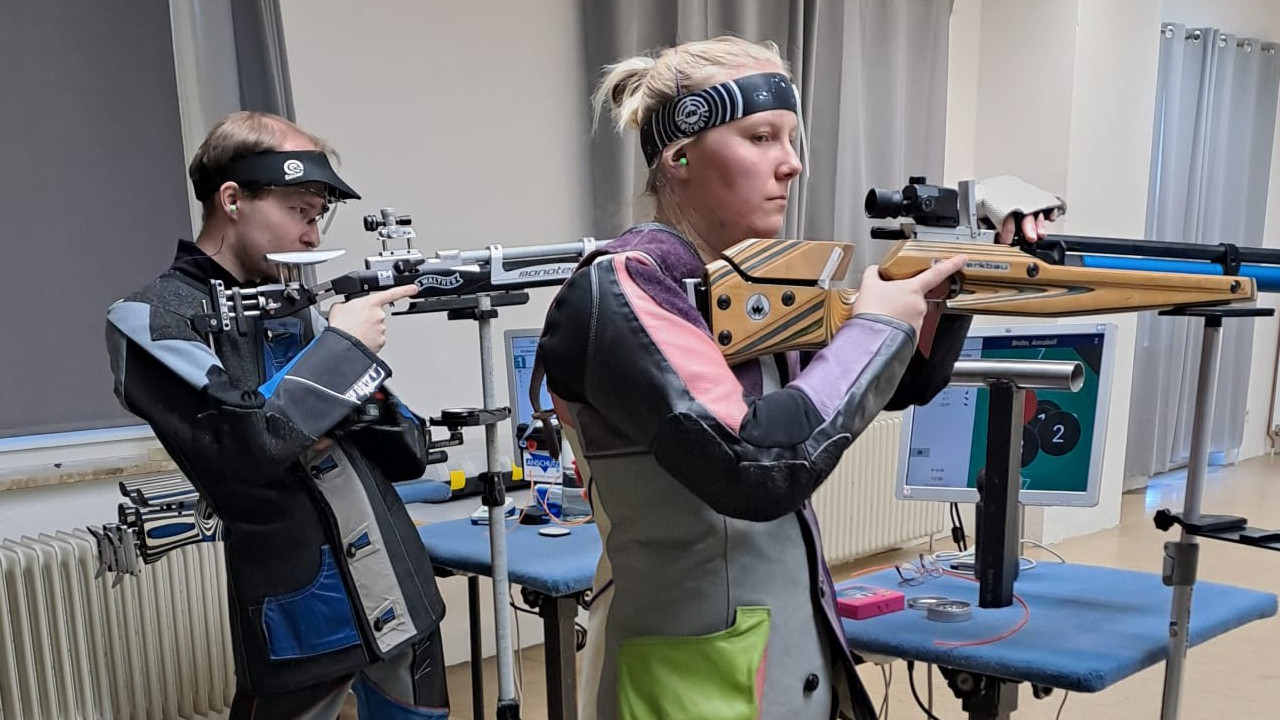 Florian Jeger überlegen mit 393:379 gegen Annabell Bruhn